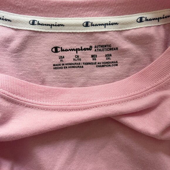Champion Women's Beloved Orchid Cropped Logo Tee Size NWT - Picture 3 of 3